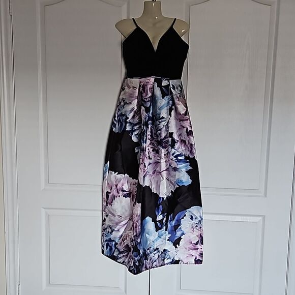 Sweet Storm Women's Floral Spaghetti Straps Maxi Dress Black/Purple Small - Picture 2 of 16